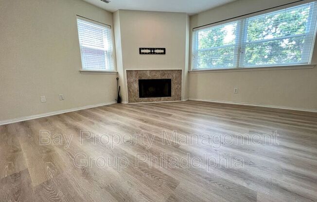 237 MONTGOMERY AVE