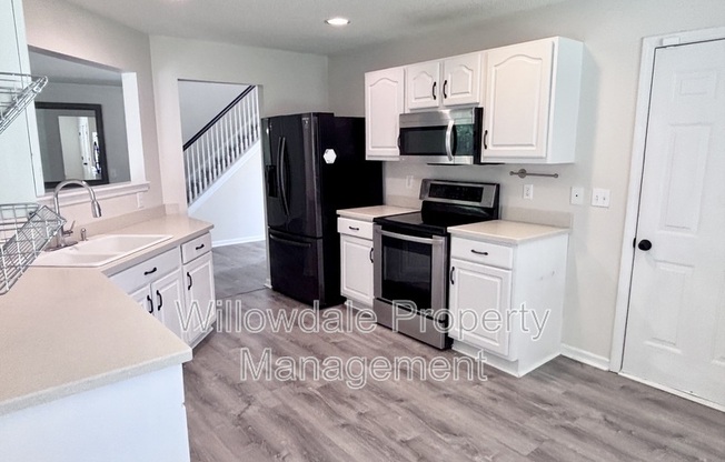 108 STURMINSTER DR