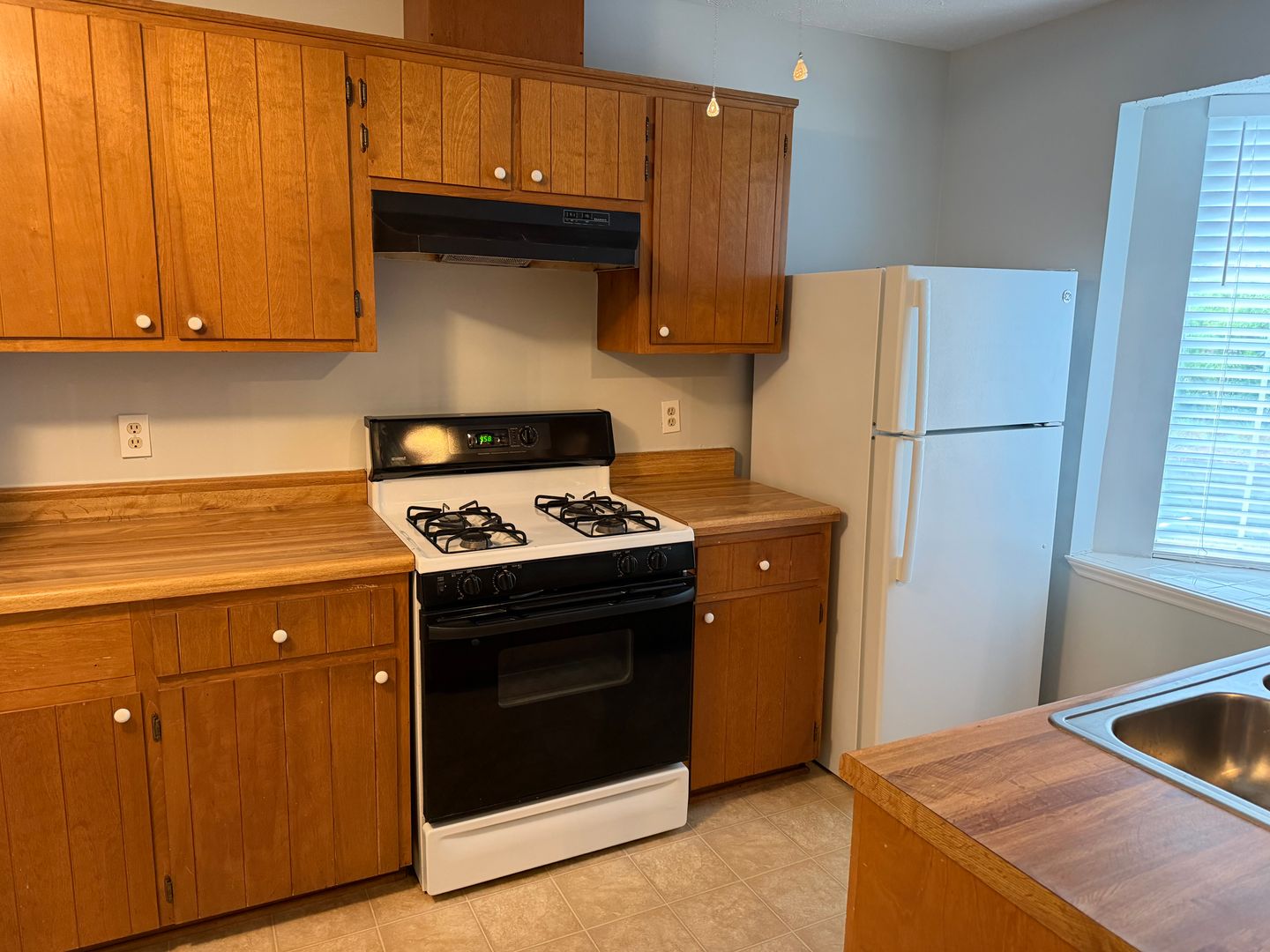 Charming Cary Home on Rosebrooks Drive: Comfort & Convenience Await!