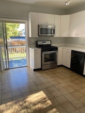 1 bed, 1 bath, 1,200 sqft, $2,600, Unit 1