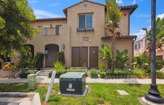 2206 ANDALUSIA LN