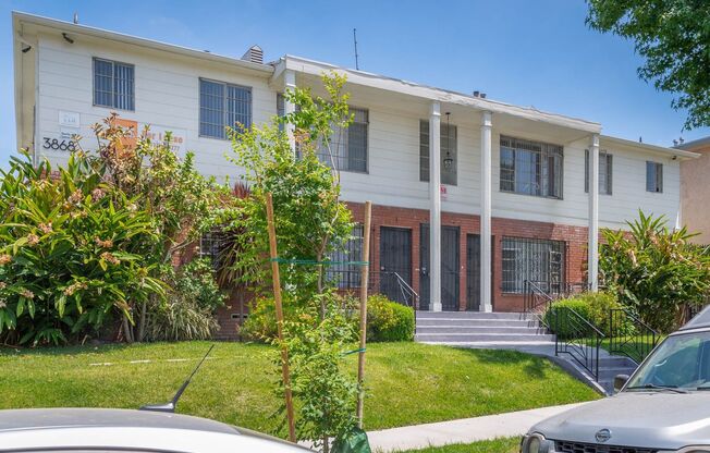 3862 S. Potomac Ave.