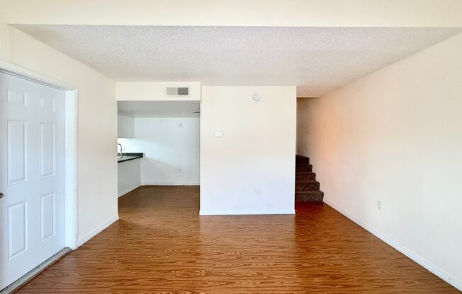 1 bed, 1.5 baths, 778 sqft, $1,395