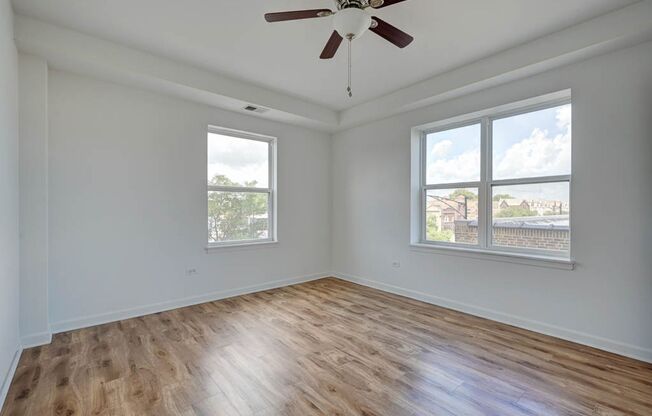 2 beds, 2 baths, $2,125, Unit 3A