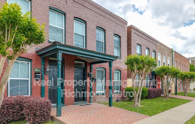 1808 PARKWOOD AVE
