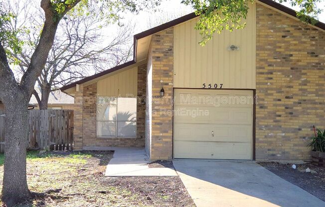5507 ROANWOOD