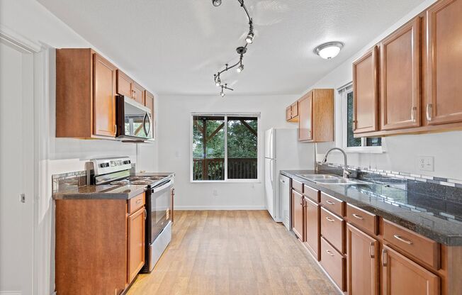 ALK - 1820 Sylvan Highlands Triplex