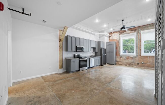 Modern, Industrial Flats in Tampa Heights