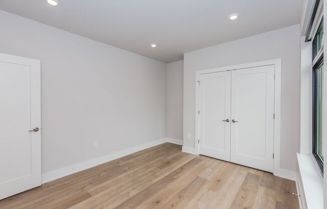 2 beds, 2 baths, 1,010 sqft, $4,300, Unit Apt # 502
