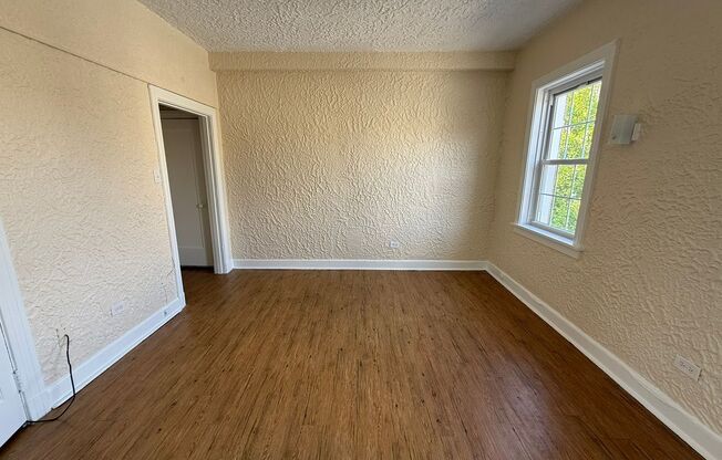 Studio, 1 bath, 308 sqft, $1,175, Unit Bayard Manor 210