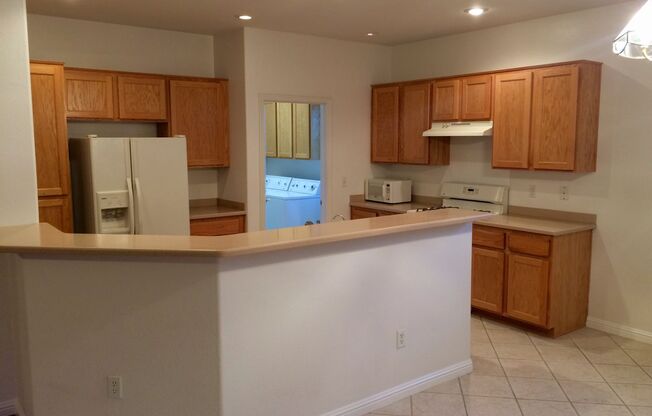 FANTASTIC UPGRADED 55+ SUN CITY ANTHEM COMMUNITY HOME!!!