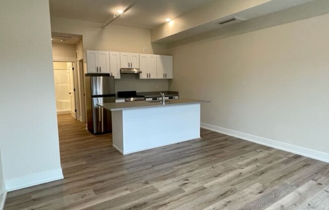 1 bed, 1 bath, 500 sqft, $1,275, Unit 311