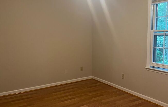 105 FAIRHAVEN CT