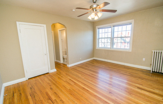 1 bed, 1 bath, $1,295