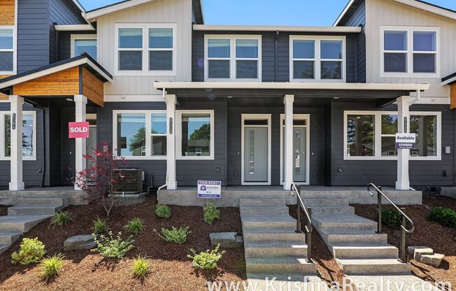 Modern *NEW CONSTRUCTION* 3 BD* 2.5 BA Townhome Located In Hillsboro's *NEW* Gordon Creek Pointe Community! *Minutes From High Tech Corridor & Tanasbourne!*