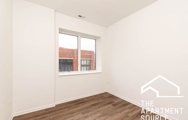 3 beds, 2 baths, 1,800 sqft, $3,895, Unit 301