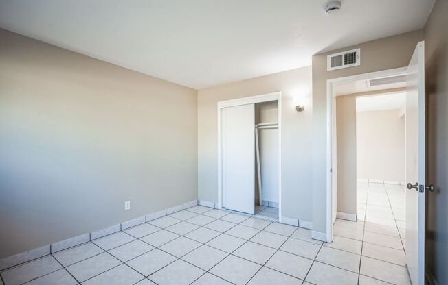 2 beds, 1 bath, 700 sqft, $1,750, Unit 15