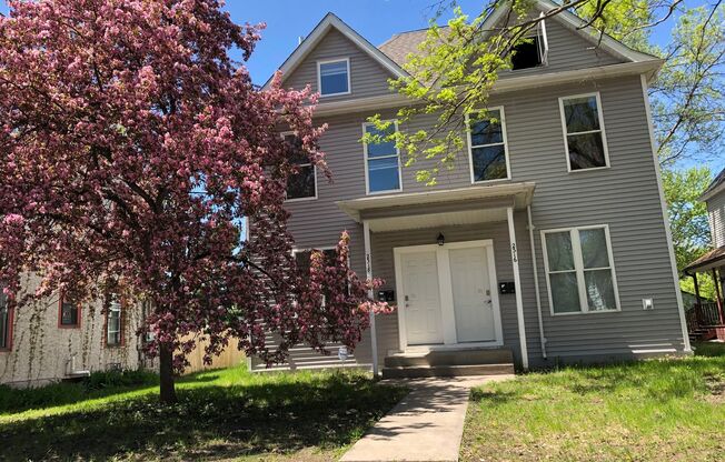 2316-2318 25th Ave South