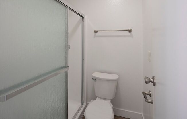 2 beds, 2 baths, 1,027 sqft, $2,495, Unit B-19