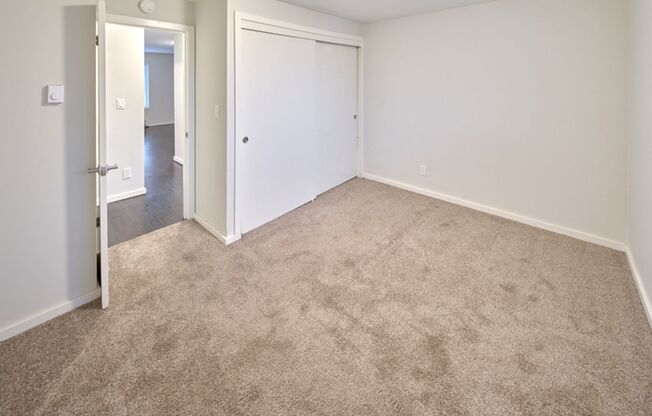 3430 Apartments