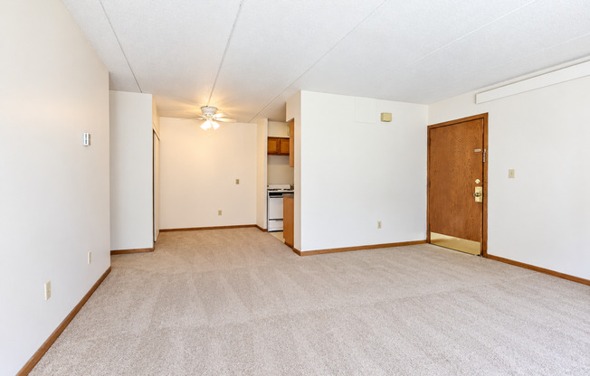 Woodland Court Apartment Homes No Gimmicks! FREE HEAT