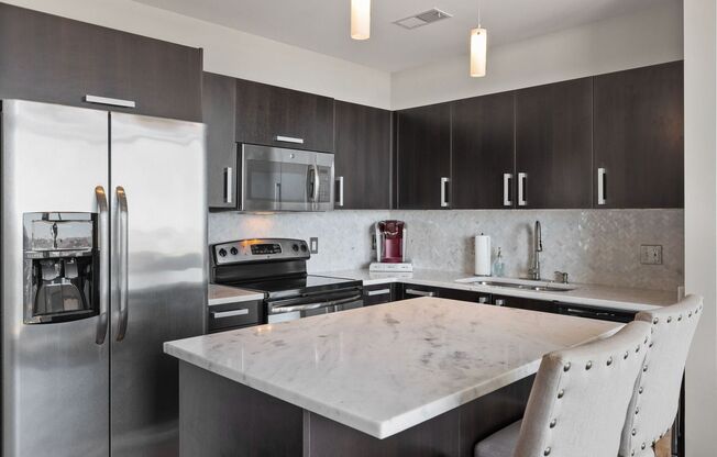 1 bed, 1 bath, $2,295, Unit Unit 1816