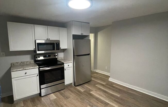 3 beds, 1 bath, $1,375