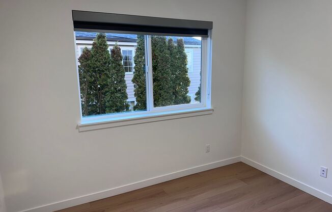 2 beds, 2 baths, $2,121, Unit 201-MFTE