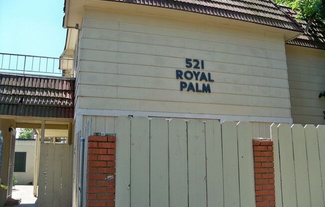 Royal Palm Apartments