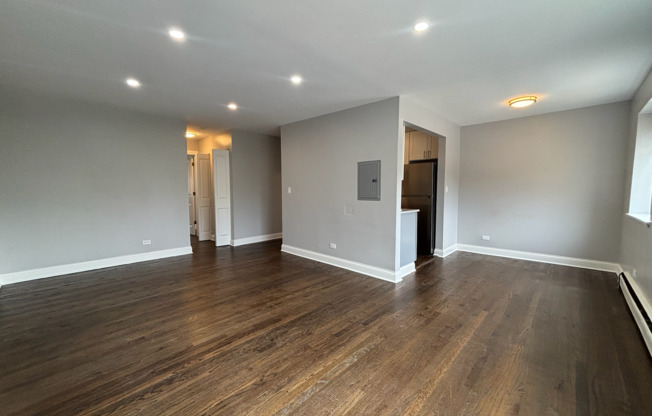 1 bed, 1 bath, 650 sqft, $1,600, Unit 6954-519