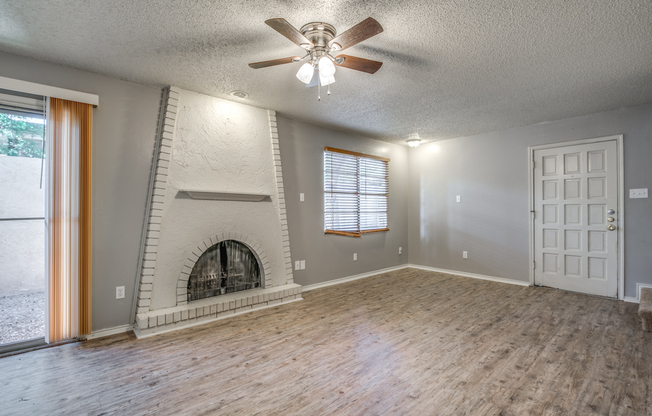5302 KENOSHA AVE