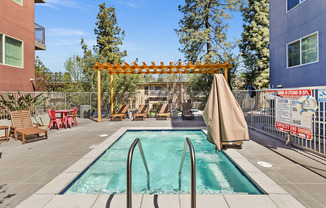 Apartments in Northridge, CA