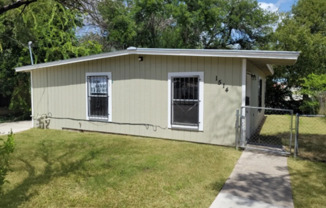 3-BEDROOM HOME NEAR FT SAM HOUSTON