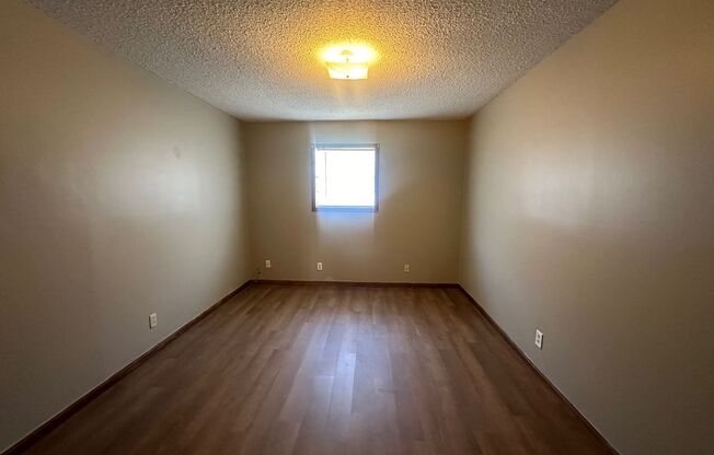 2B/1B Apartment Available in Moss Bluff**First Full Month Free