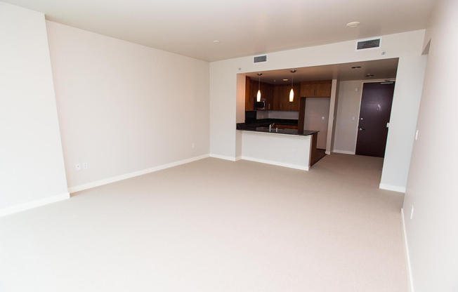 Beautiful 1 Bedroom condo at Axis – Exclusive High Rise Living Downtown!