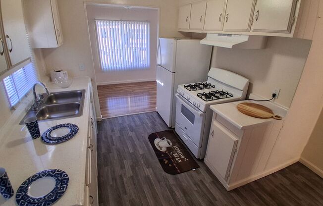 2 beds, 2 baths, 800 sqft, $3,299, Unit 134