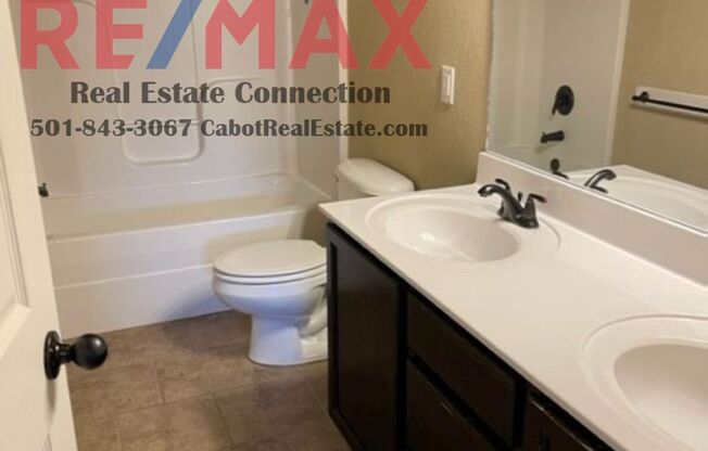 3 beds, 2.5 baths, $1,695