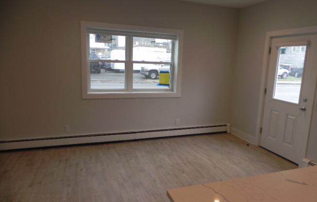 58 VAN ZANT ST