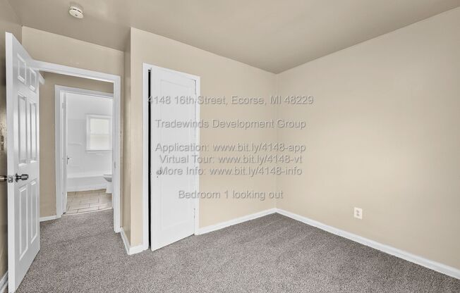 4148 16th St 3bed/1bath with great kitchen and new flooring throughout located in Ecorse