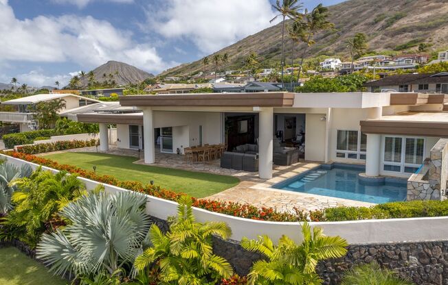 Luxury, Pool, AC & Stunning Ocean Views: Hale Makana
