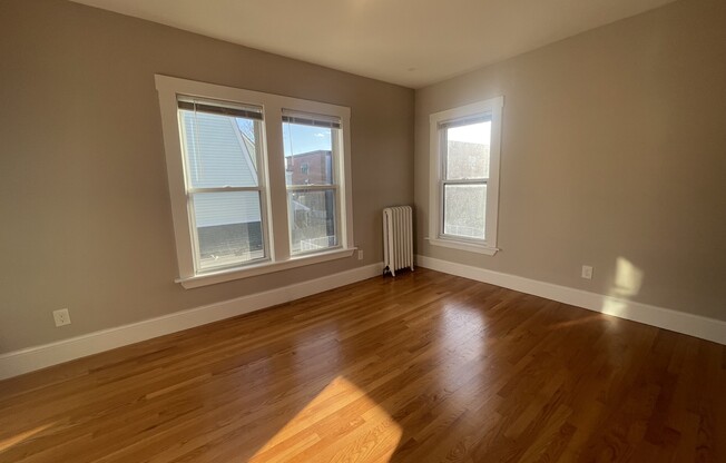 22 Mansfield St Apt 1