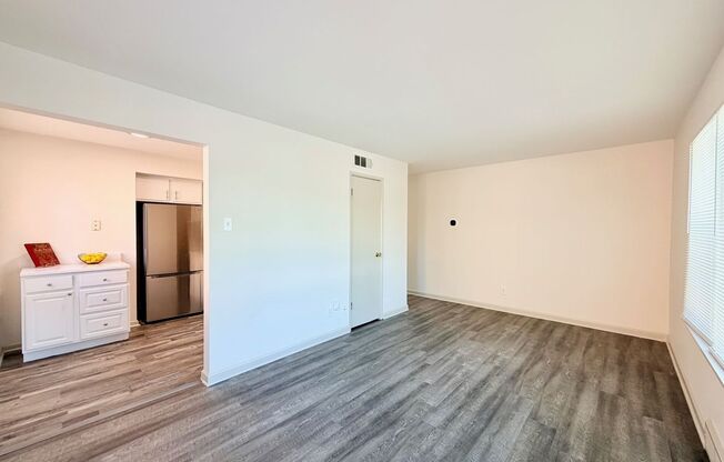 1 bed, 1 bath, 800 sqft, $950, Unit 4101-1A