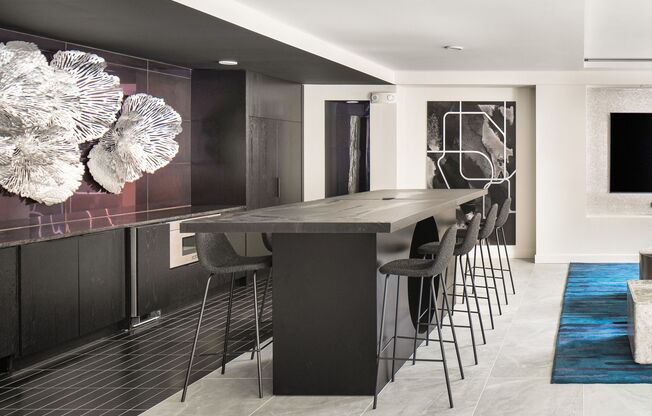 1 bed, 1 bath, $2,395, Unit 211