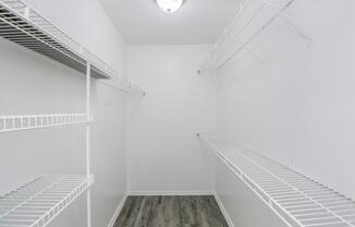 Irving Park Apartments - Apartment Living in Irving, TX