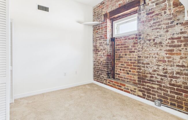 3 beds, 2 baths, 1,229 sqft, $1,710, Unit 4F