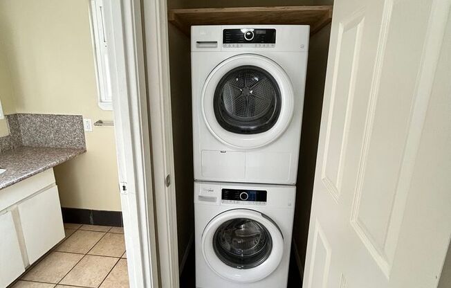 1 bed, 1 bath, 700 sqft, $1,550, Unit 107