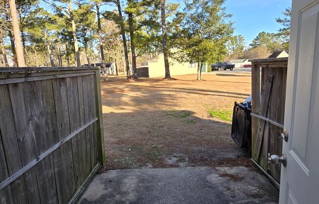 1 bed, 1 bath, 500 sqft, $925, Unit 1933