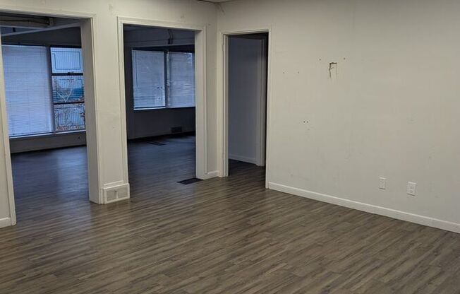 17711 15 AVE NE