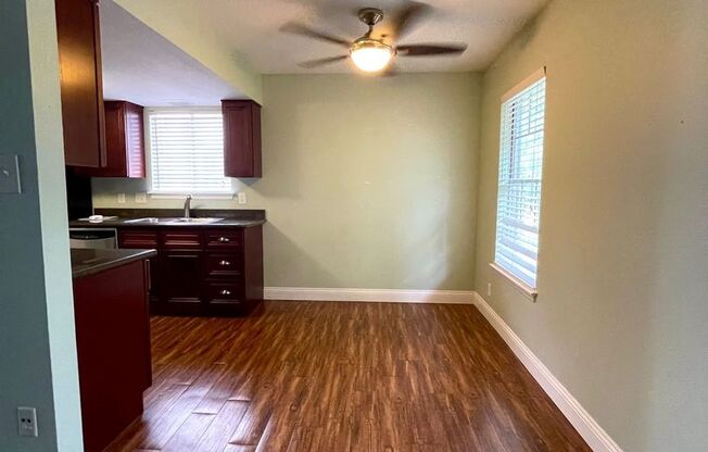 3425 Willowrun Dr