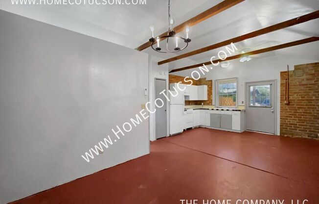 222 E 4 GUEST HOUSE ST
